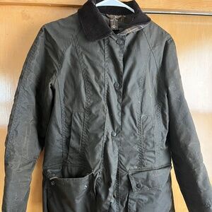 Barbour® Women’s Classic Beadnell Jacket